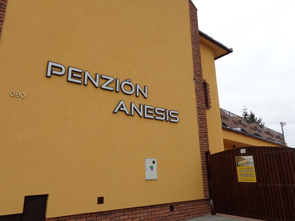 Penzion Anesis - Studia Turčianske Teplice Eksteriør billede